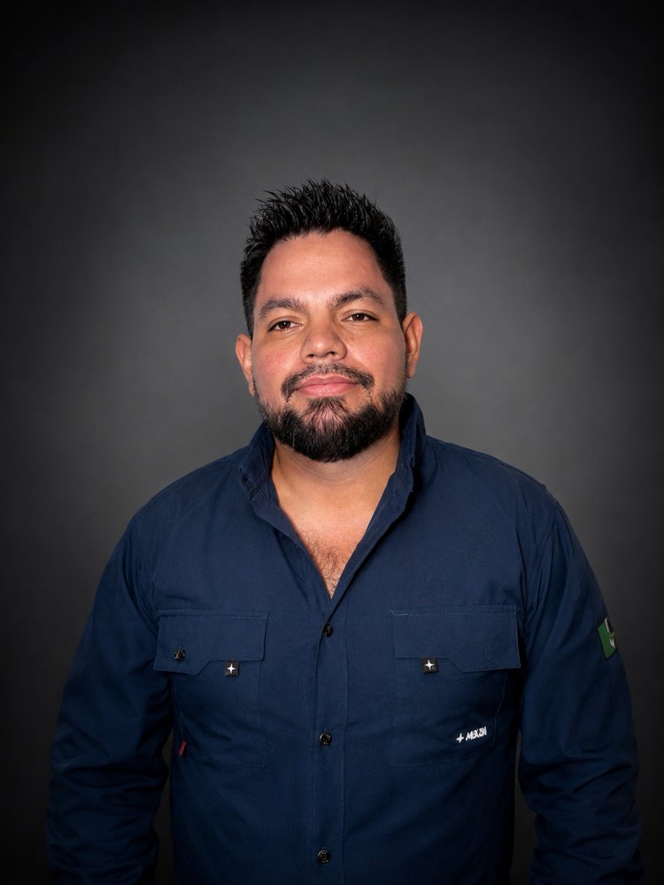 Gerardo Martínez, barbero de Casa Varón.